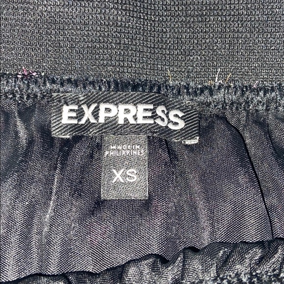 Express Mini skirt floral XS - Picture 3 of 3